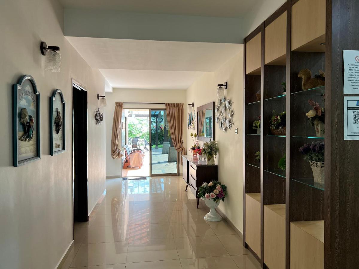 Melaka Beachfront Villa With Pool 외부 사진