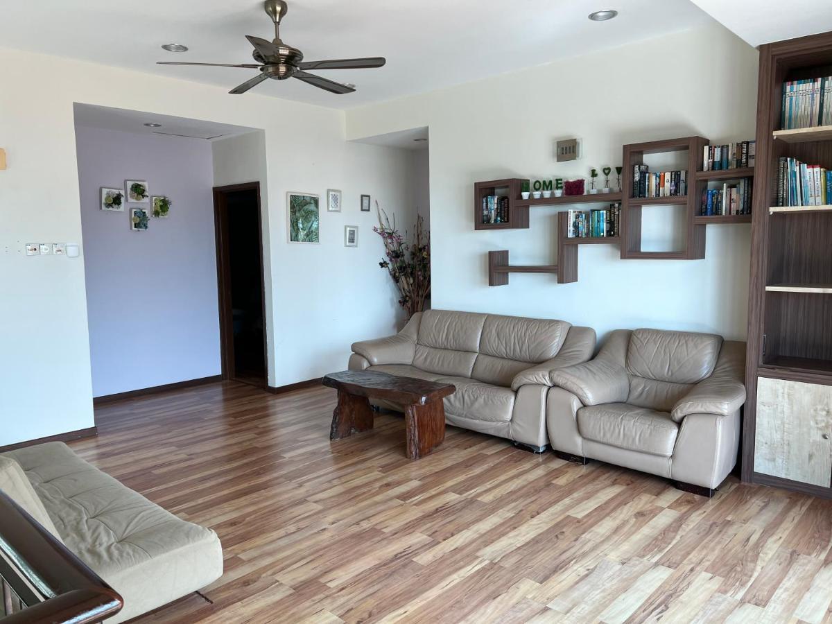Melaka Beachfront Villa With Pool 외부 사진