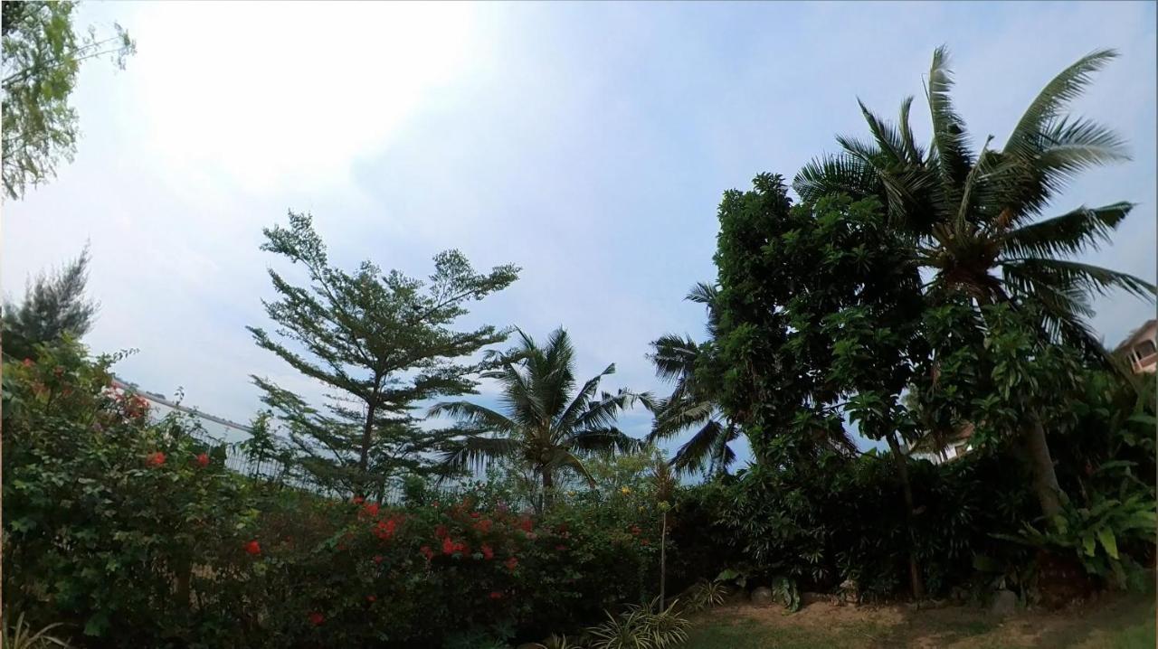 Melaka Beachfront Villa With Pool 외부 사진